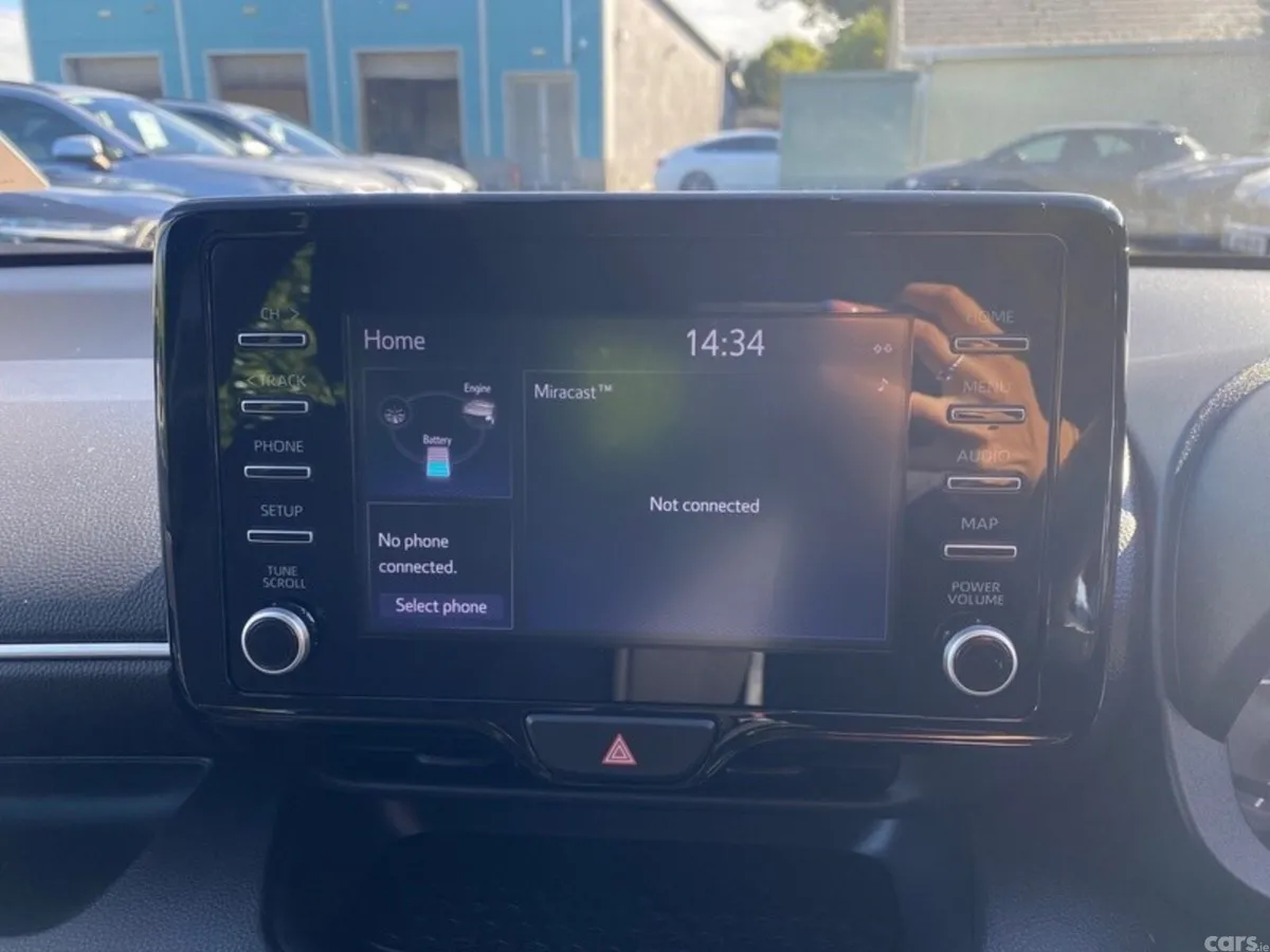 Toyota Yaris Hatchback, Petrol Hybrid, 2024, Black
