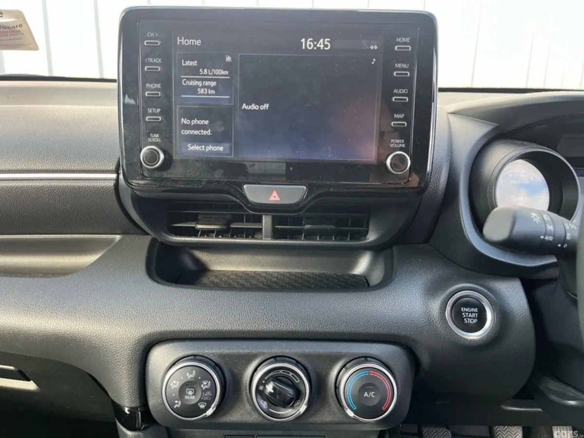 Toyota Yaris Hatchback, Petrol, 2024, Black