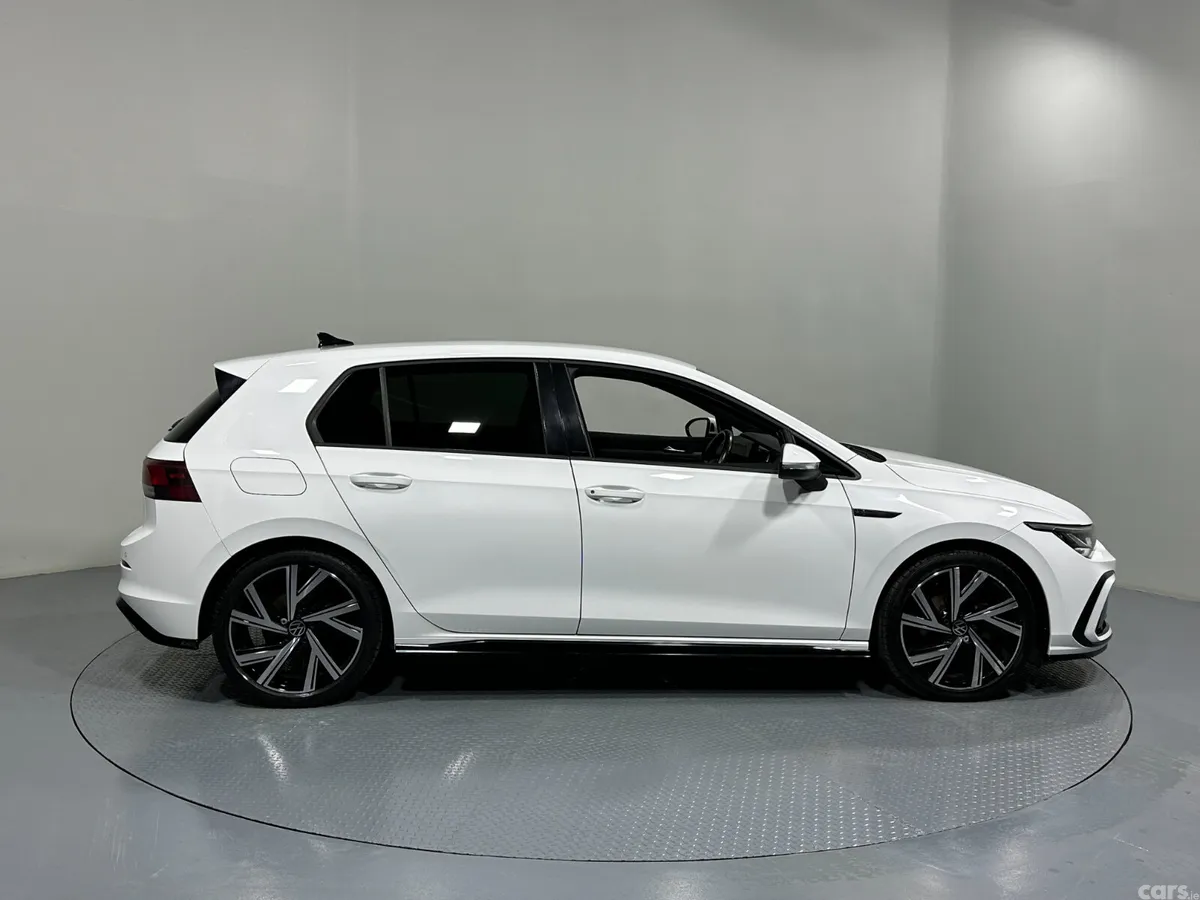Volkswagen Golf Estate, Diesel, 2024, White