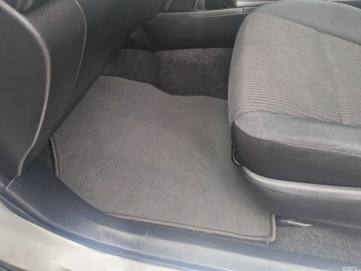 Toyota RAV4 SUV, Diesel, 2018, Grey