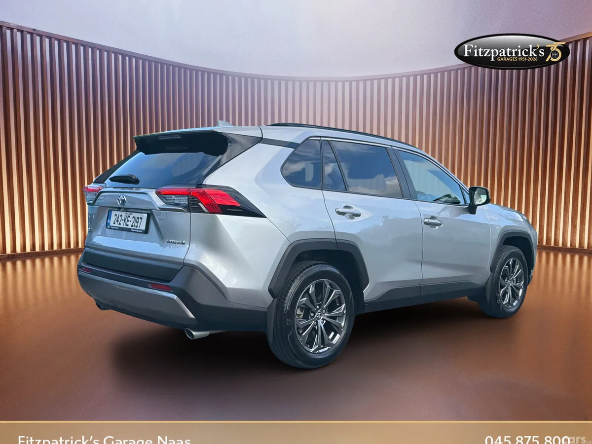 Toyota RAV4 SUV, Petrol Hybrid, 2024, Grey