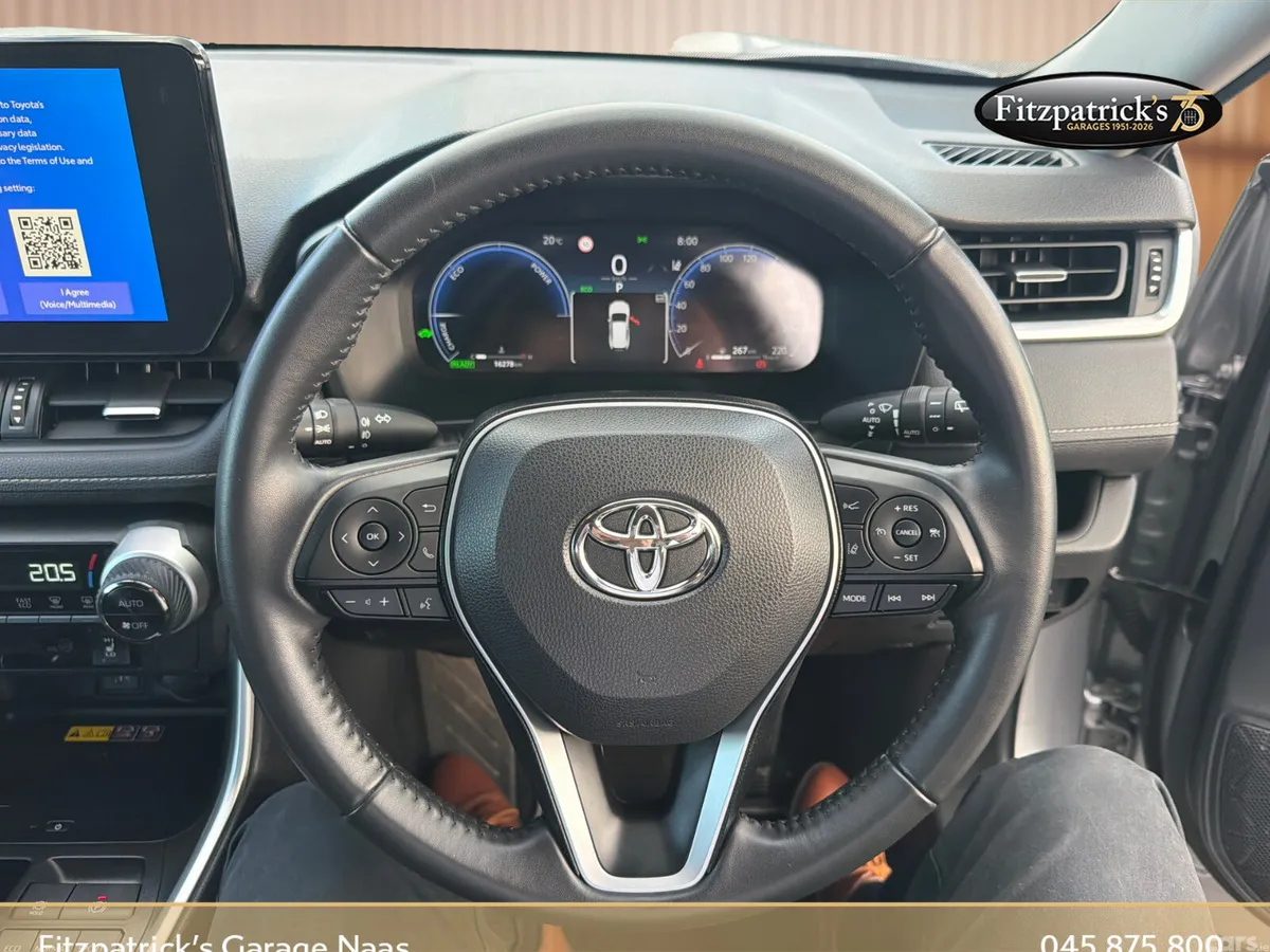 Toyota RAV4 SUV, Petrol Hybrid, 2024, Grey
