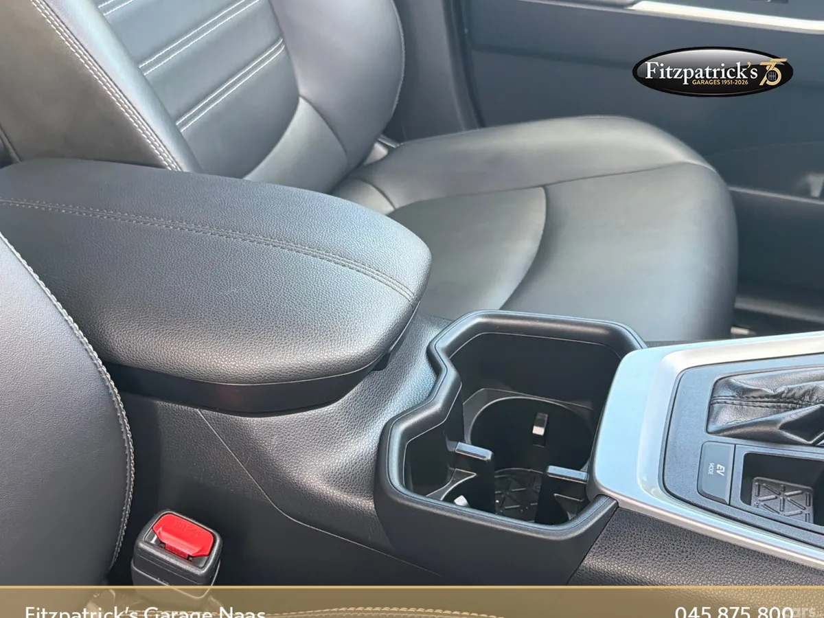 Toyota RAV4 SUV, Petrol Hybrid, 2024, Grey