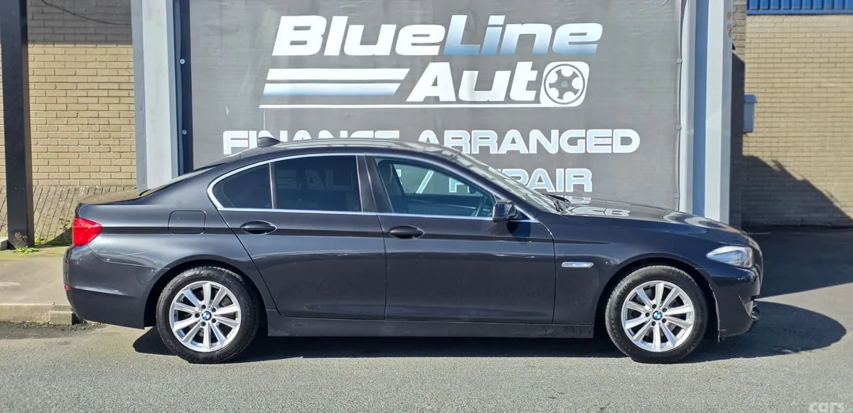BMW 5-Series Saloon, Diesel, 2012, Grey