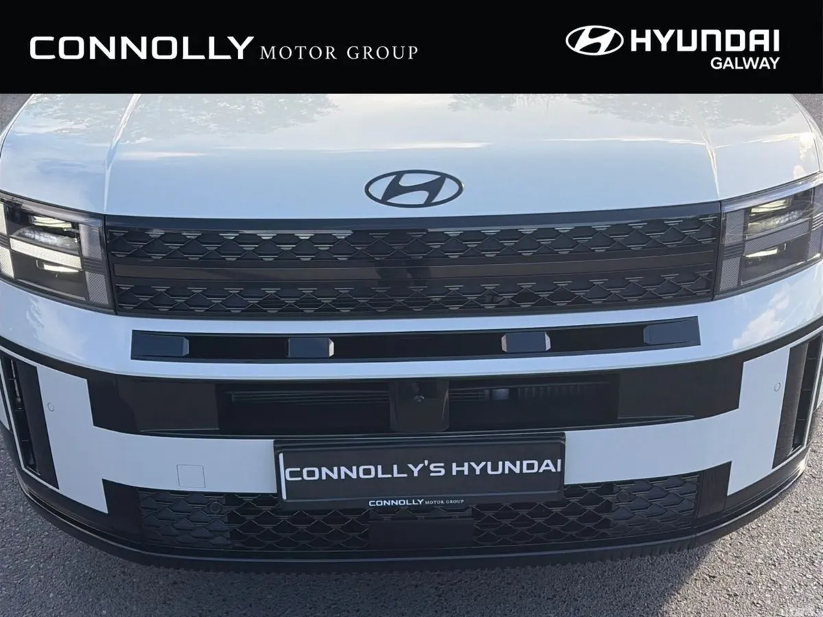 Hyundai Santa Fe SUV, Petrol Plug-in Hybrid, 2026, White