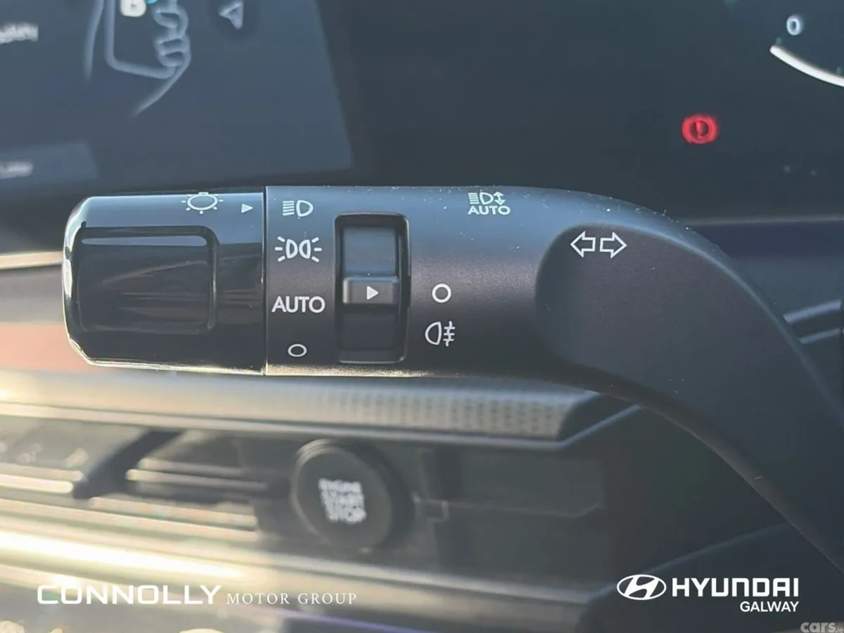 Hyundai Santa Fe SUV, Petrol Plug-in Hybrid, 2026, White