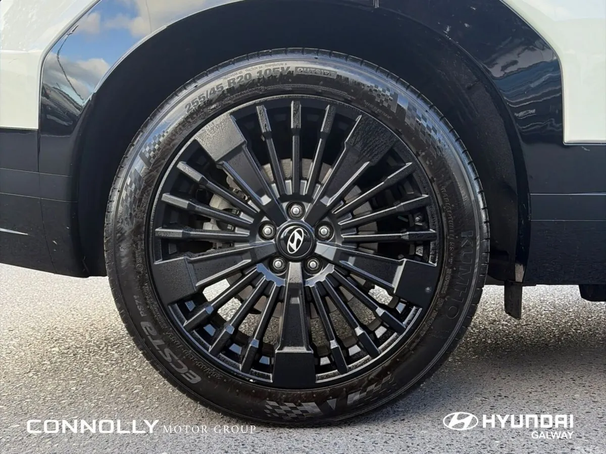 Hyundai Santa Fe SUV, Petrol Plug-in Hybrid, 2026, White