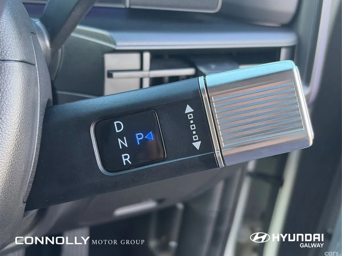 Hyundai Santa Fe SUV, Petrol Plug-in Hybrid, 2026, White