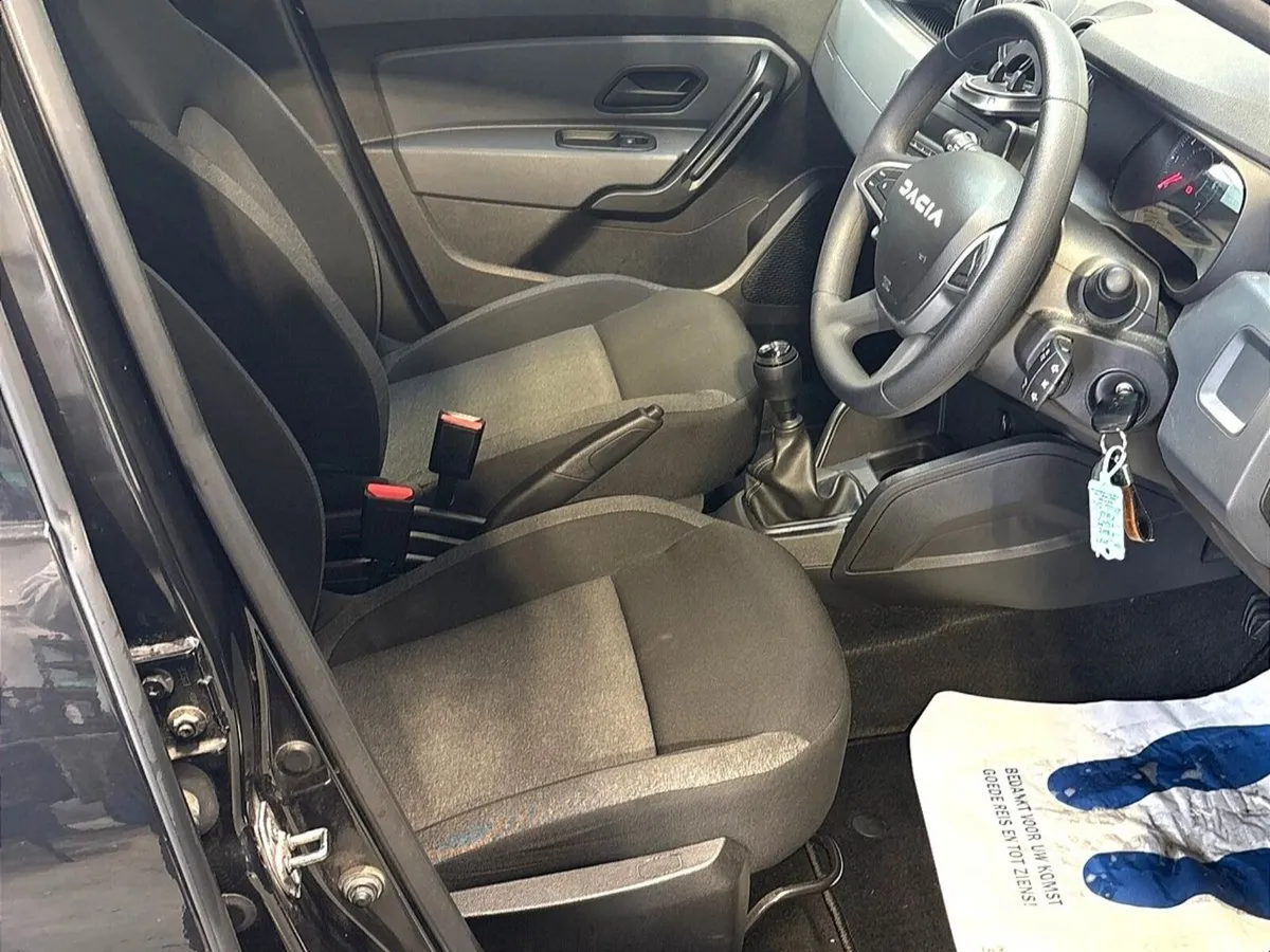Dacia Duster SUV, Petrol, 2023, Black