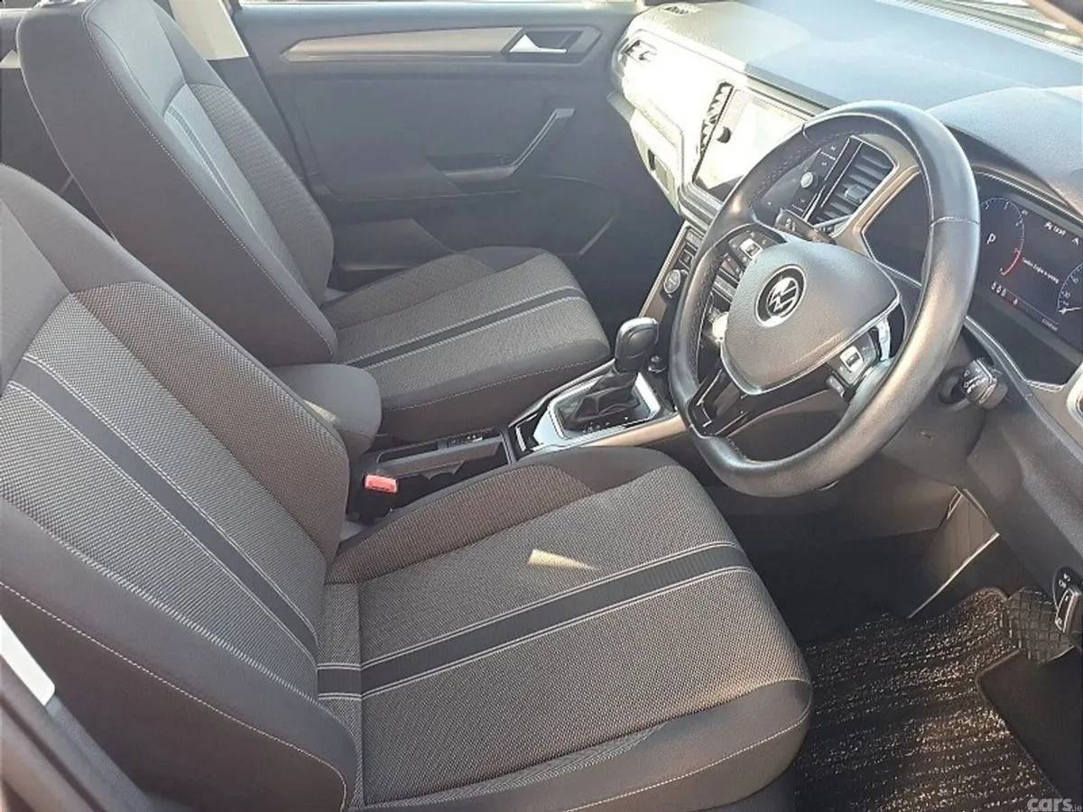 Volkswagen T-Roc SUV, Diesel, 2021, Black