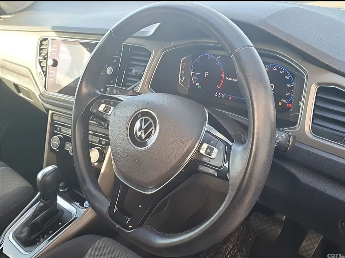Volkswagen T-Roc SUV, Diesel, 2021, Black