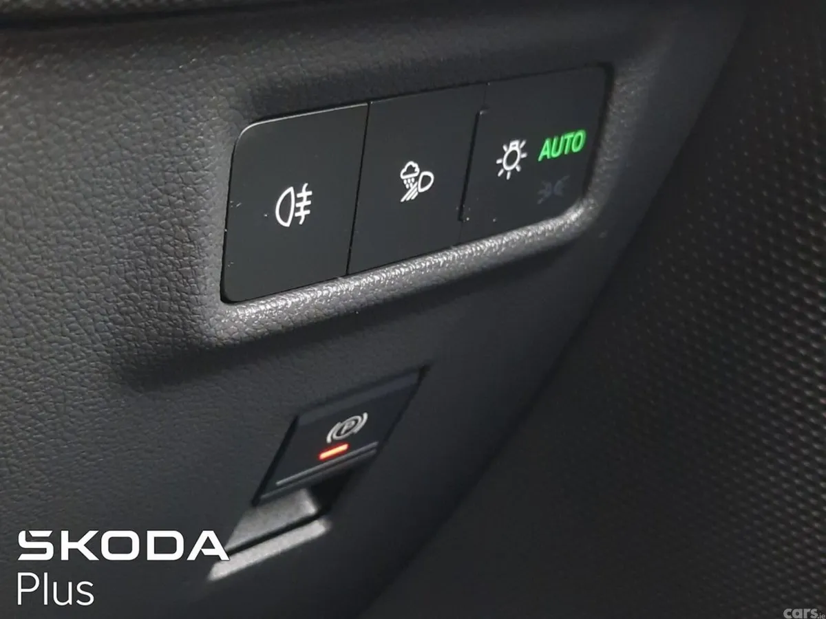 Skoda Kodiaq MPV, Diesel, 2026, White