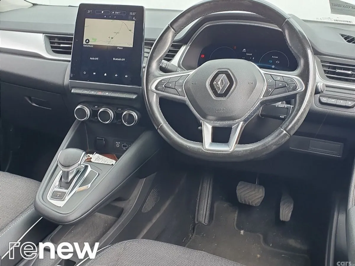 Renault Captur Hatchback, Petrol Plug-in Hybrid, 2021, Red