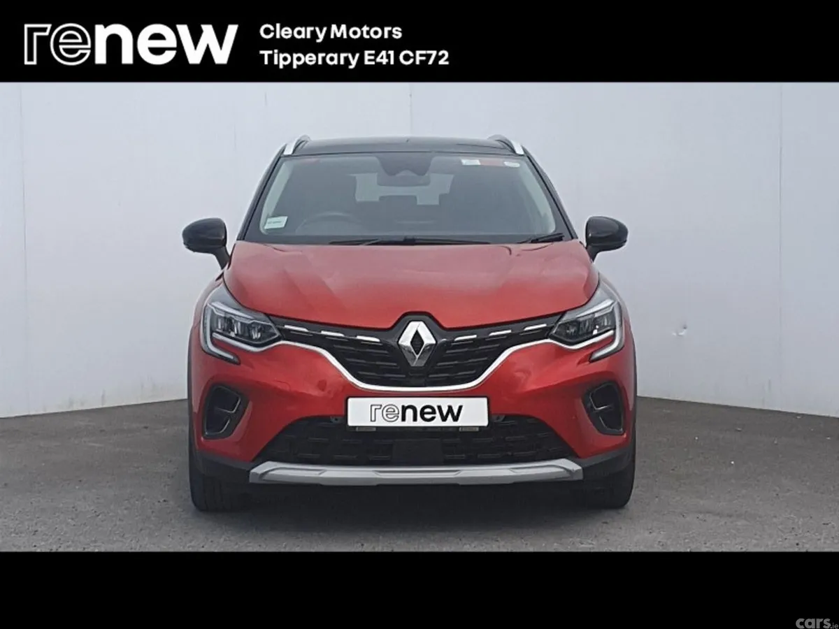 Renault Captur Hatchback, Petrol Plug-in Hybrid, 2021, Red