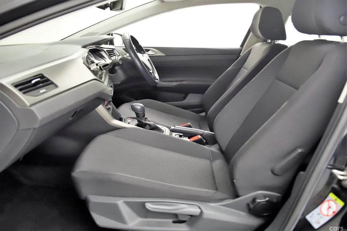 Volkswagen Polo Hatchback, Petrol, 2019, Black