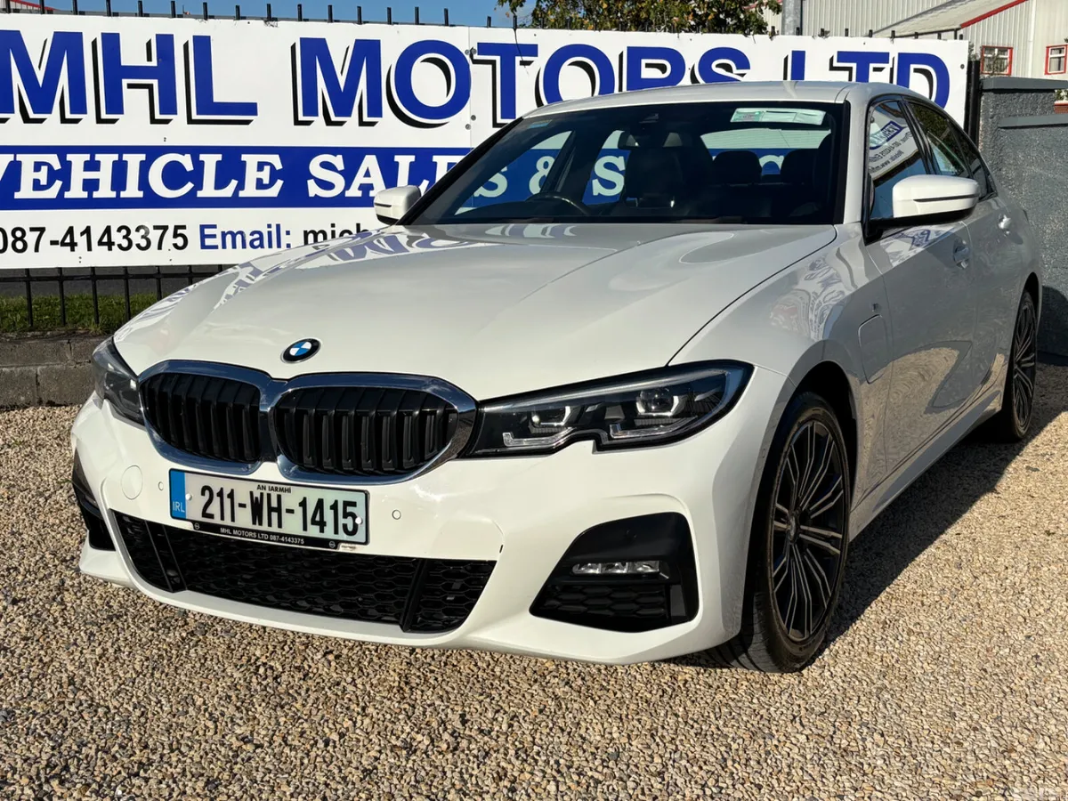 BMW 3-Series Saloon, Petrol Plug-in Hybrid, 2021, White