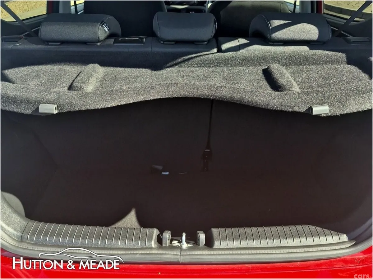 Hyundai i10 Hatchback, Petrol, 2026, Red