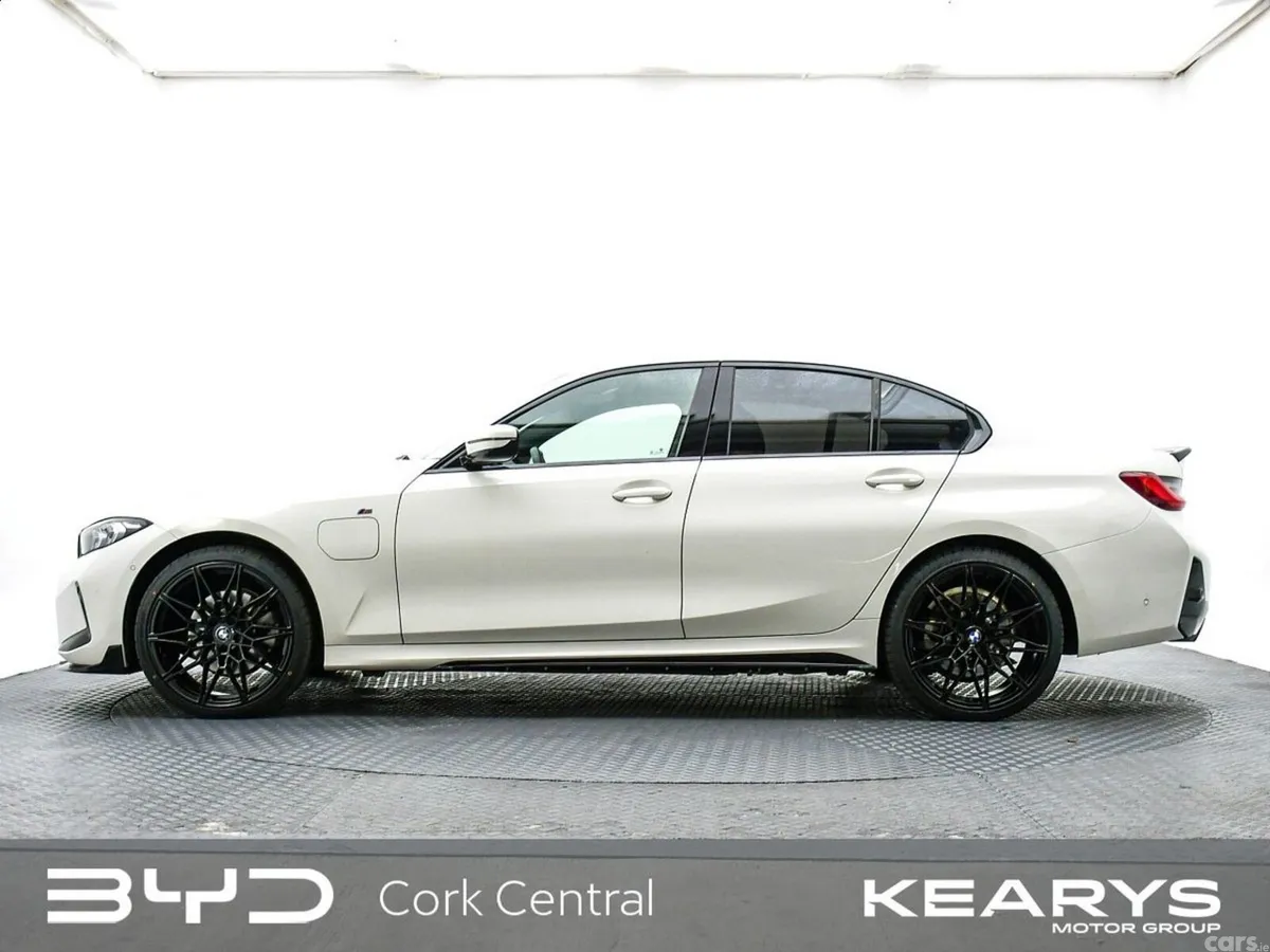 BMW 3-Series Saloon, Petrol Plug-in Hybrid, 2025, White
