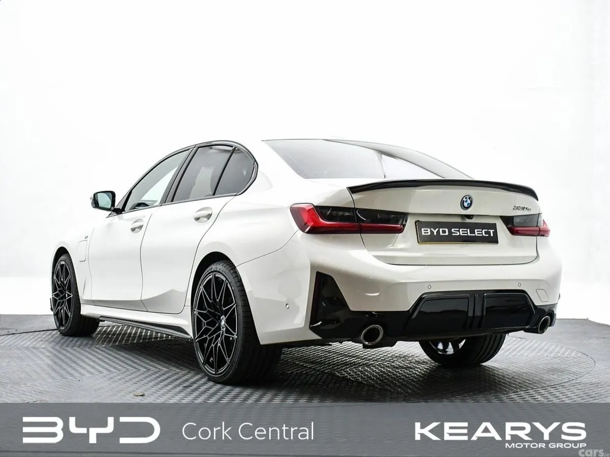 BMW 3-Series Saloon, Petrol Plug-in Hybrid, 2025, White