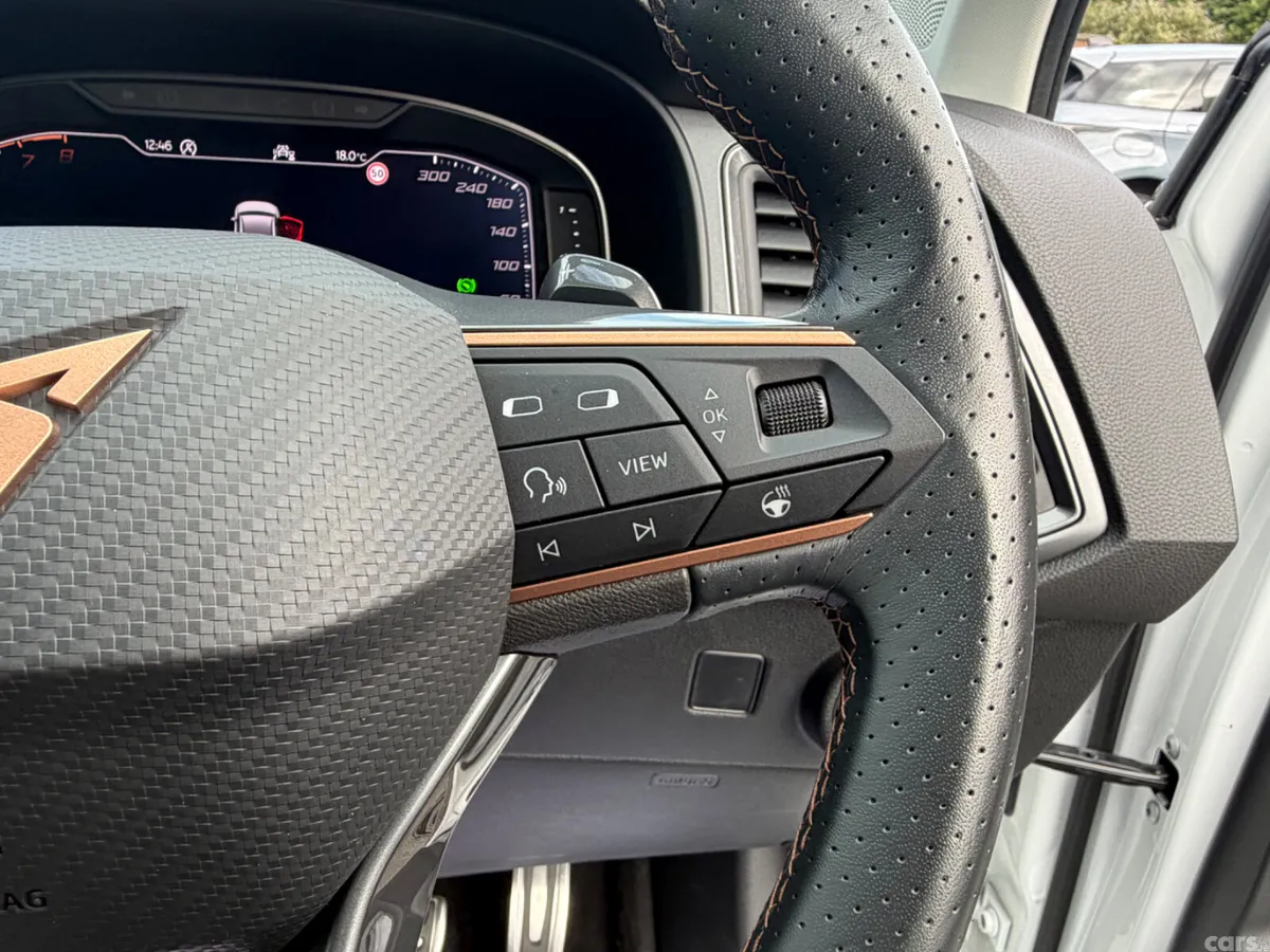 SEAT Ateca Hatchback, Petrol, 2025, White