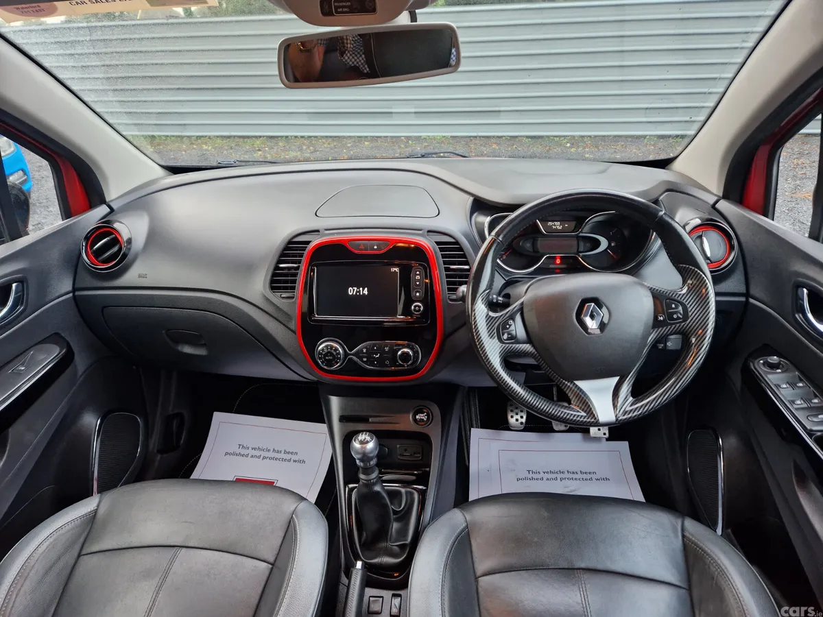 Renault Captur Hatchback, Diesel, 2017, Red