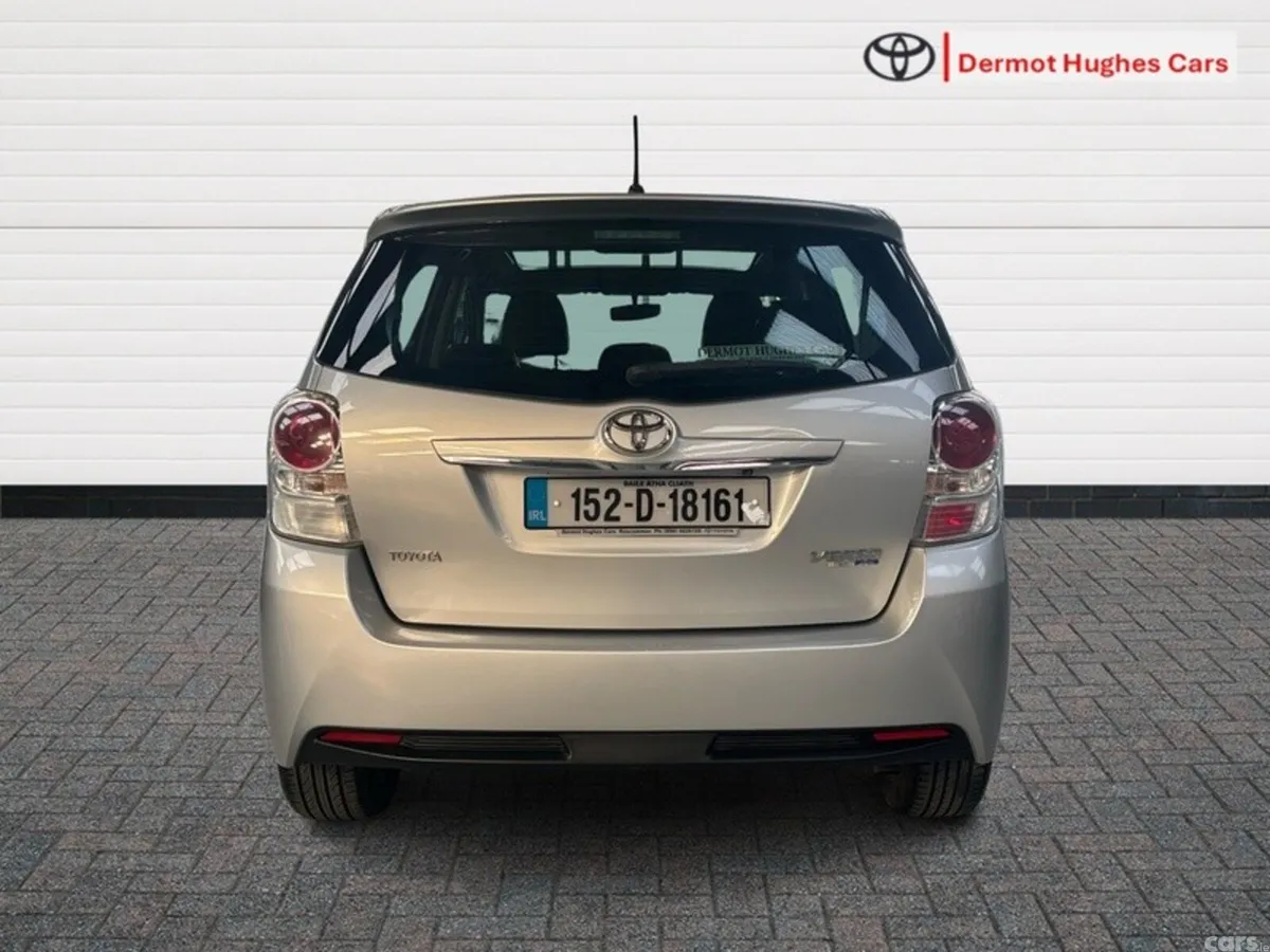 Toyota Verso MPV, Diesel, 2015, Silver