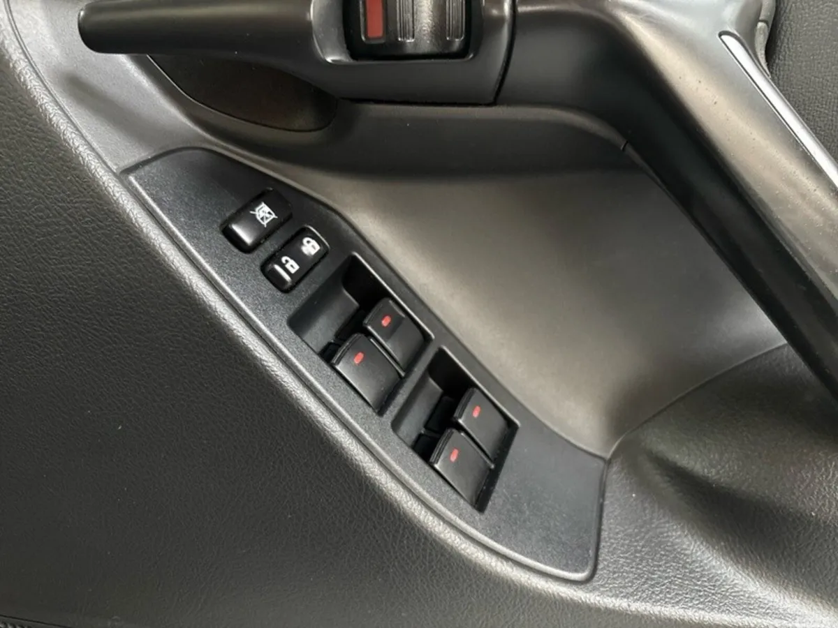 Toyota Verso MPV, Diesel, 2015, Silver