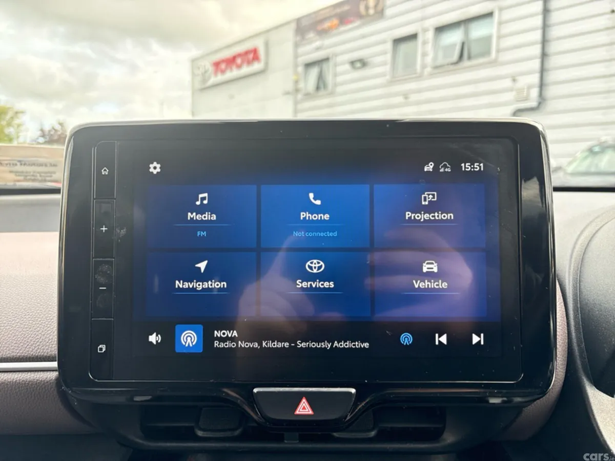 Toyota Yaris Cross Hatchback, Petrol Hybrid, 2023, Red