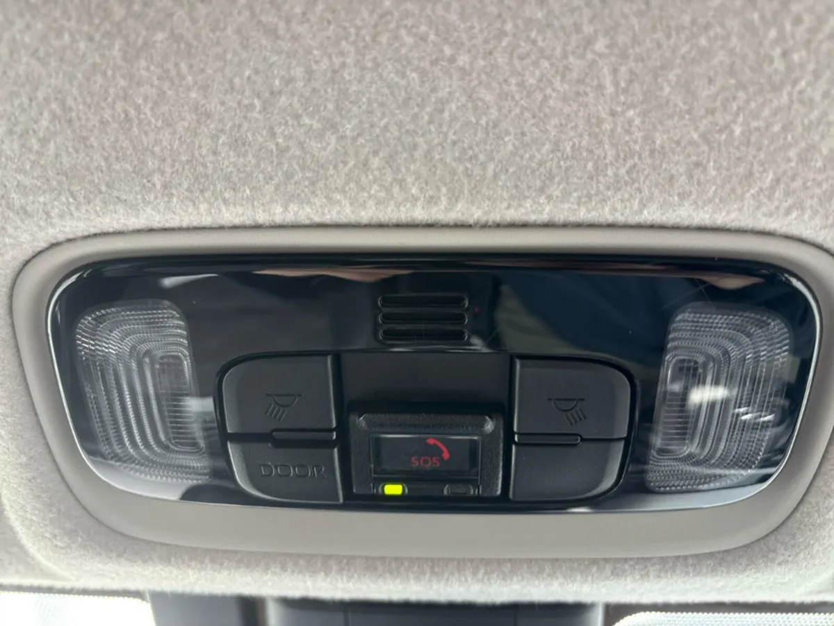 Toyota Yaris Cross Hatchback, Petrol Hybrid, 2023, Red