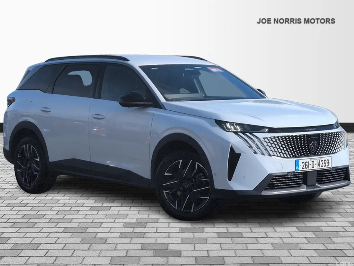 Peugeot 5008 SUV, Petrol Hybrid, 2026, White