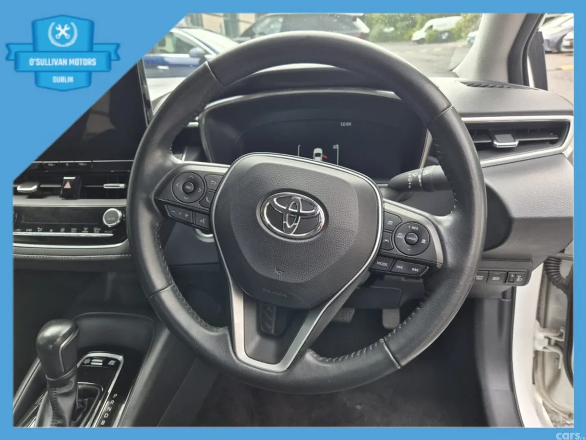 Toyota Corolla Saloon, Petrol Hybrid, 2023, White