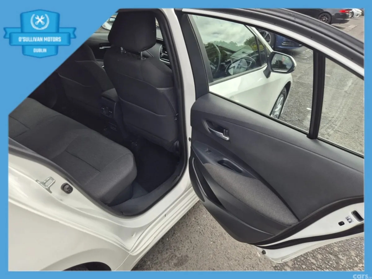 Toyota Corolla Saloon, Petrol Hybrid, 2023, White