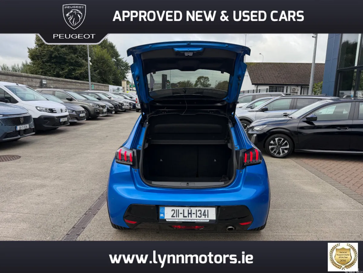 Peugeot 208 Hatchback, Diesel, 2021, Blue