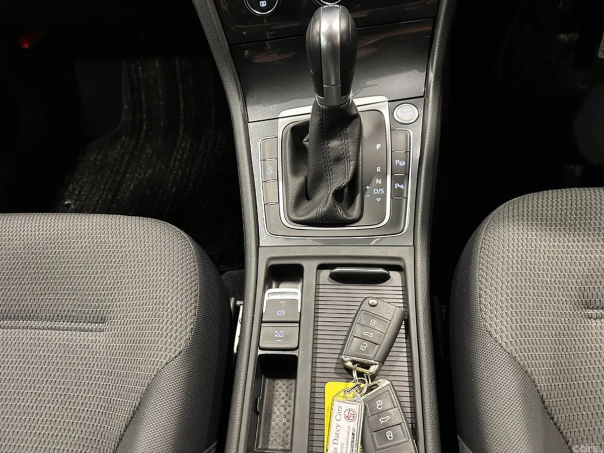 Volkswagen Golf Hatchback, Diesel, 2019, Black
