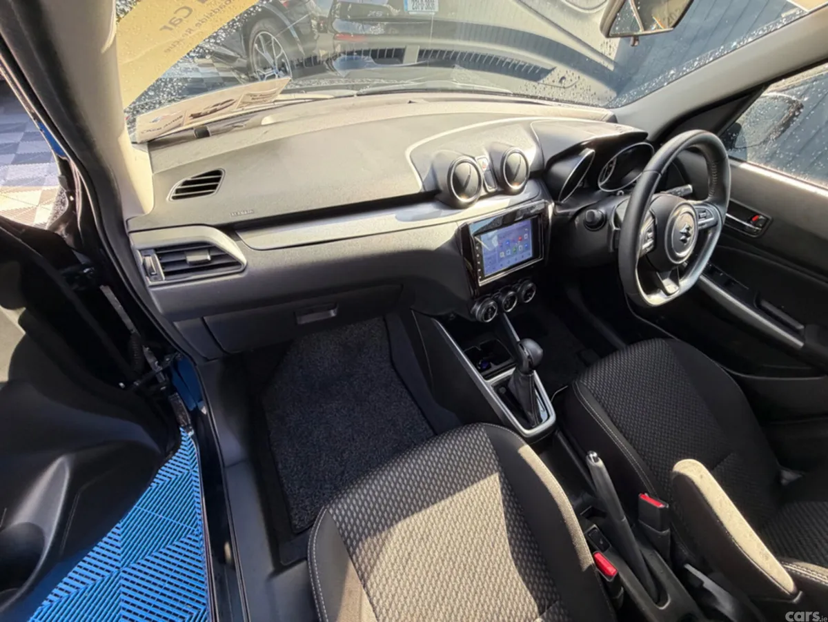Suzuki Swift Hatchback, Petrol, 2019, Black