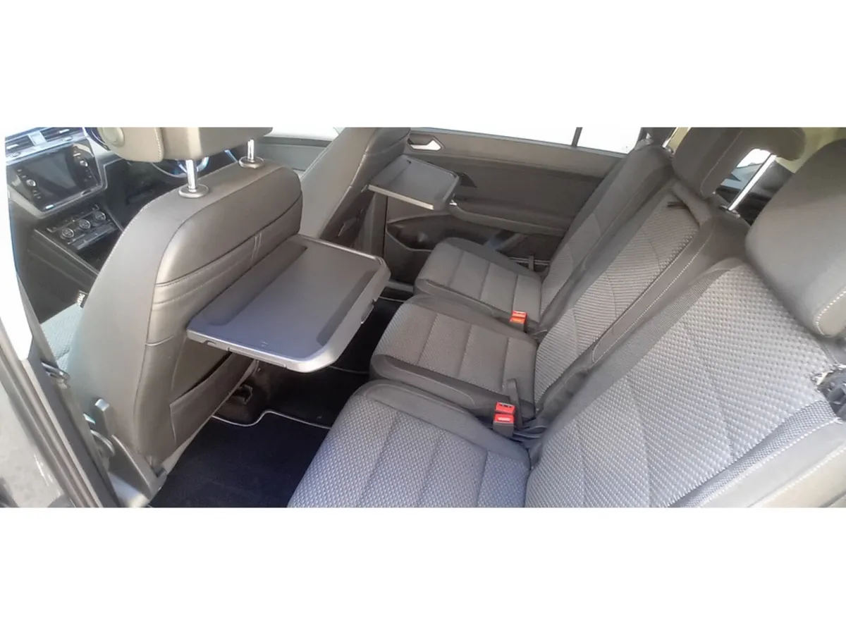 Volkswagen Touran MPV, Diesel, 2019, Grey