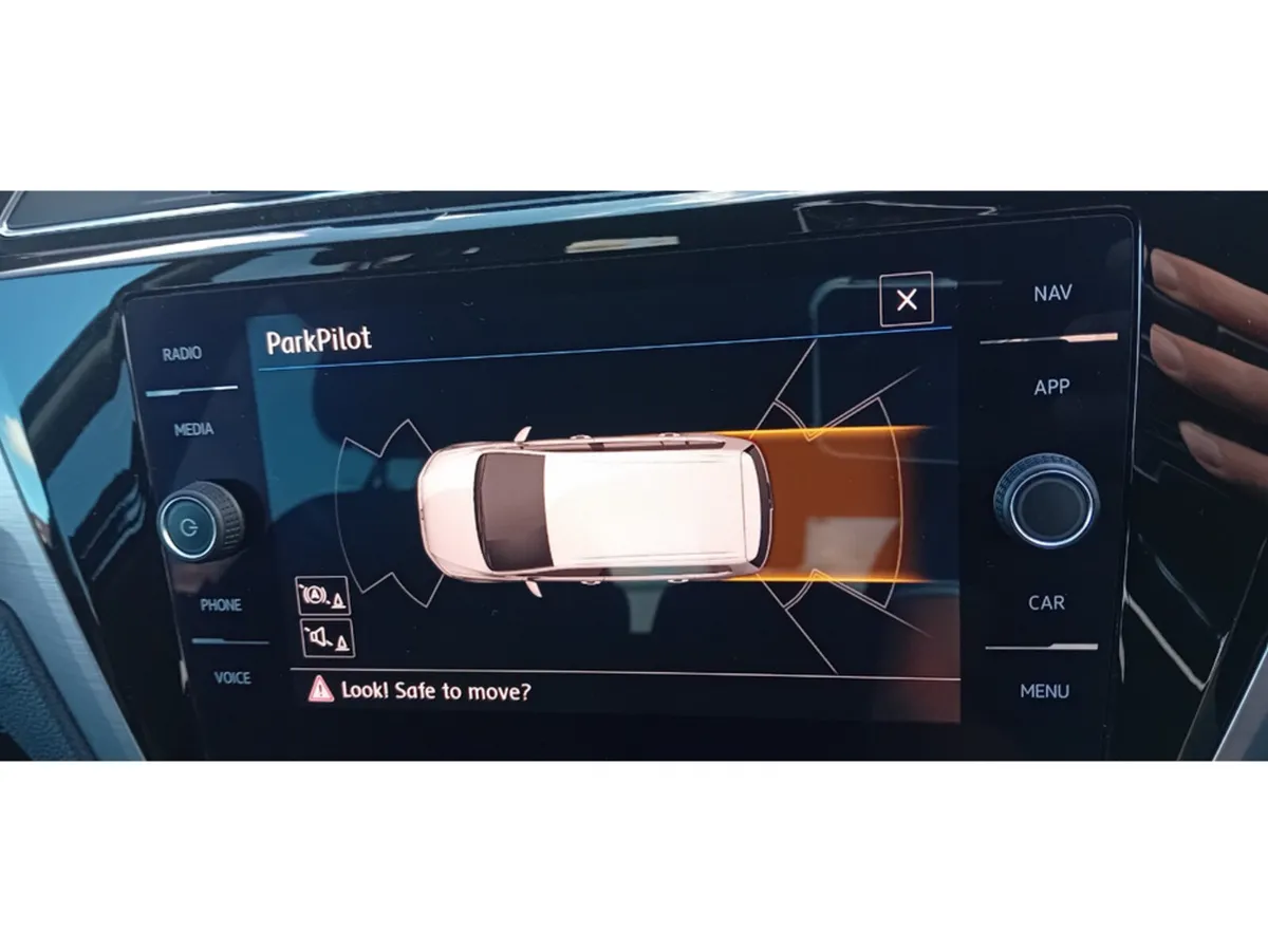 Volkswagen Touran MPV, Diesel, 2019, Grey