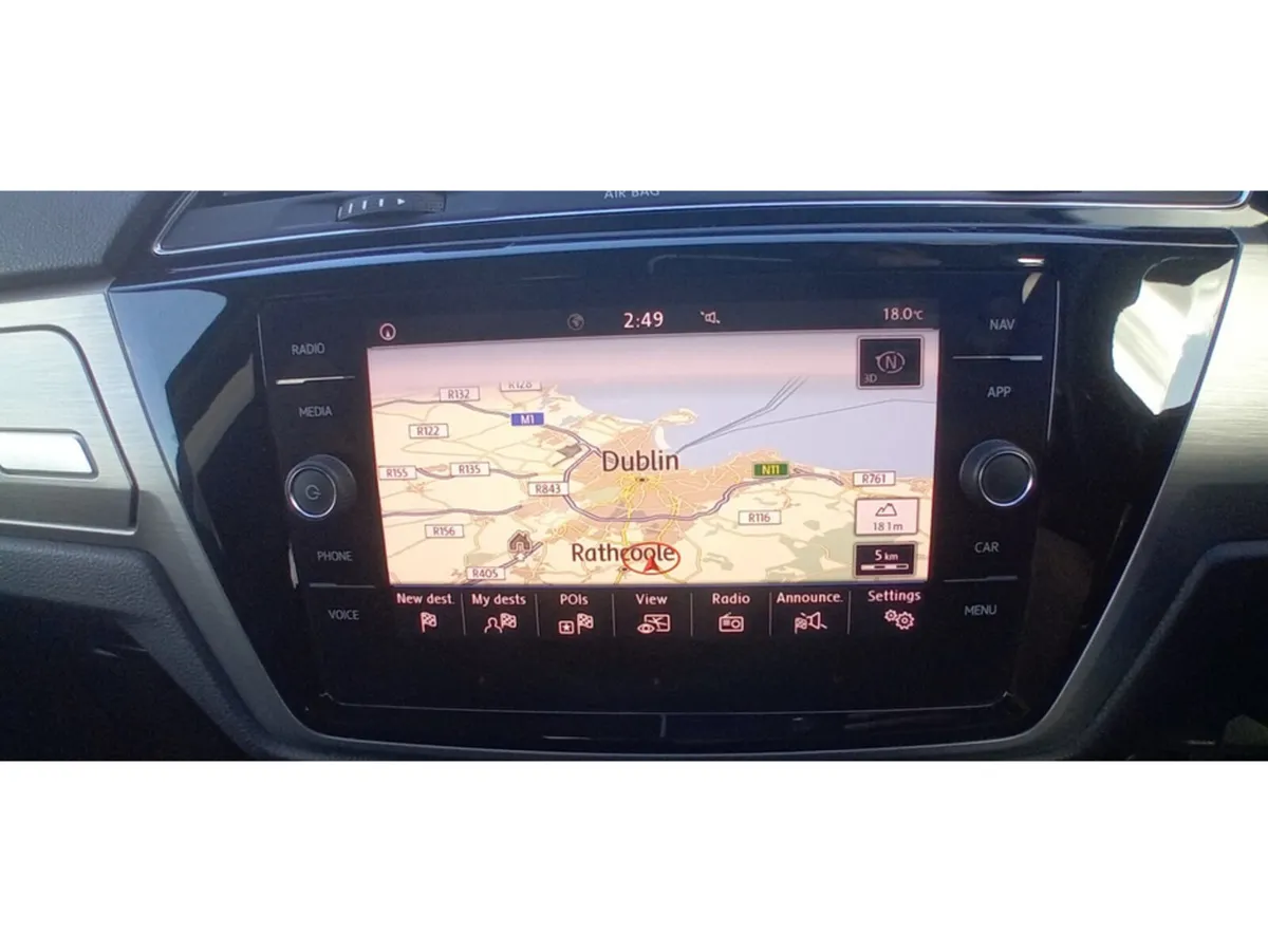 Volkswagen Touran MPV, Diesel, 2019, Grey