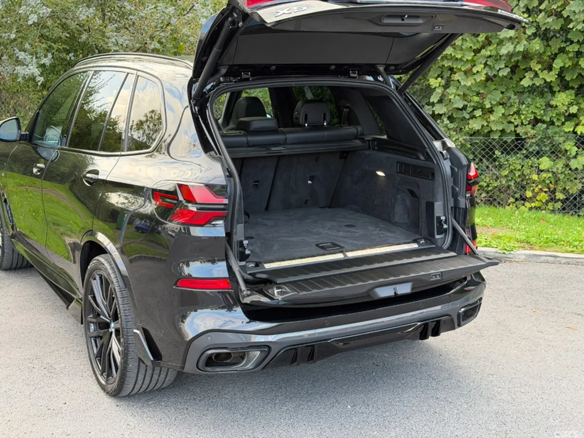 BMW X5 Estate, Petrol Plug-in Hybrid, 2025, Black