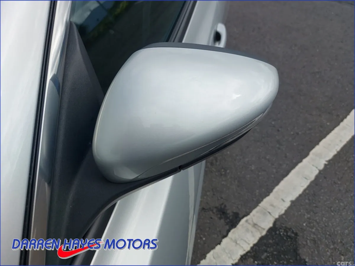 Ford Focus Hatchback, Petrol, 2019, Silver