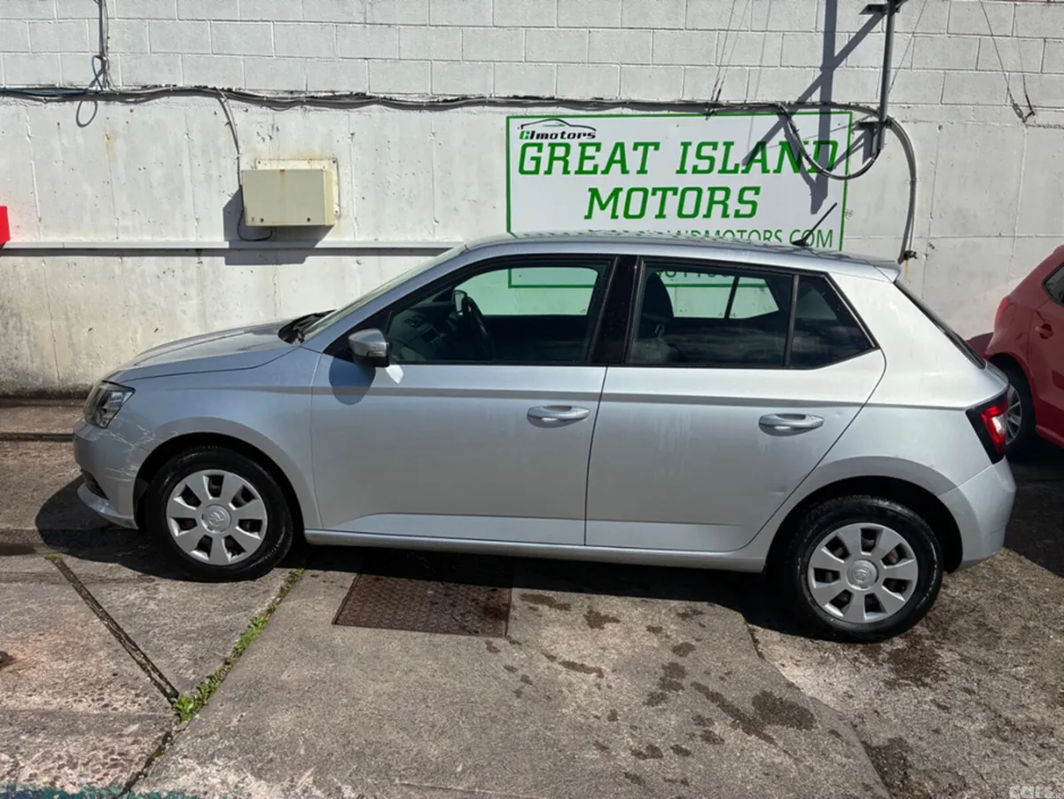 Skoda Fabia Hatchback, Petrol, 2018, Grey