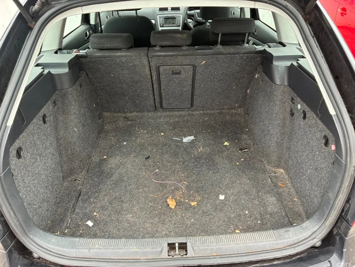 Skoda Octavia Estate, Diesel, 2010, Black