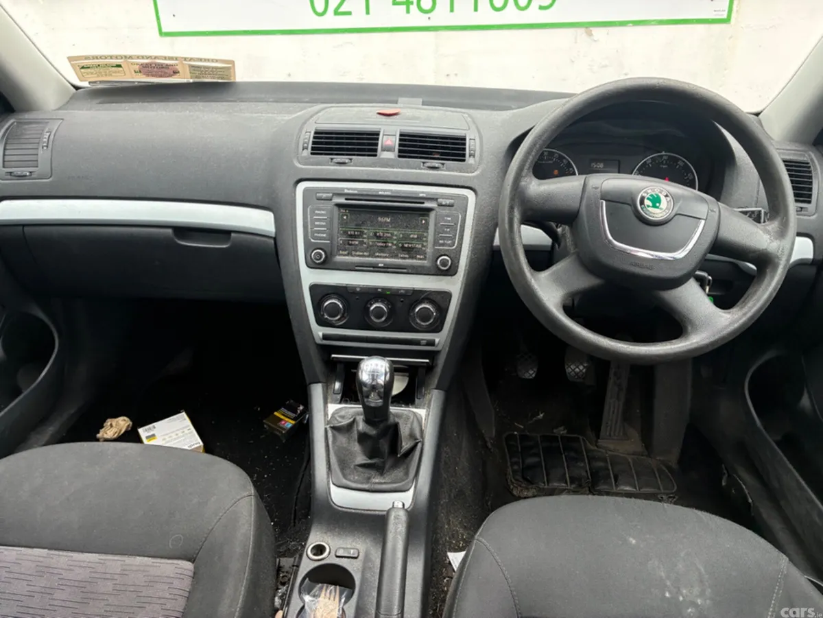 Skoda Octavia Estate, Diesel, 2010, Black