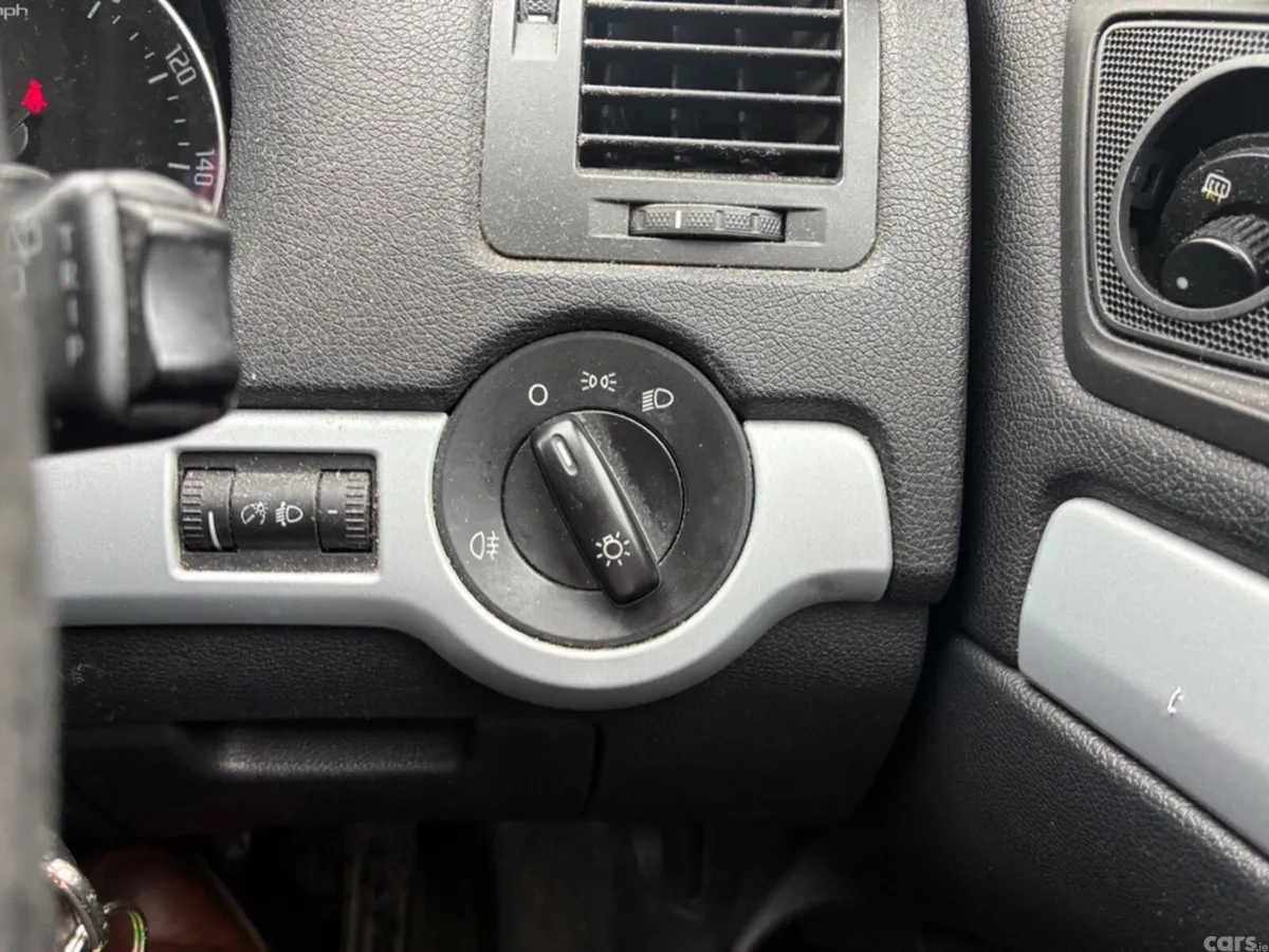 Skoda Octavia Estate, Diesel, 2010, Black