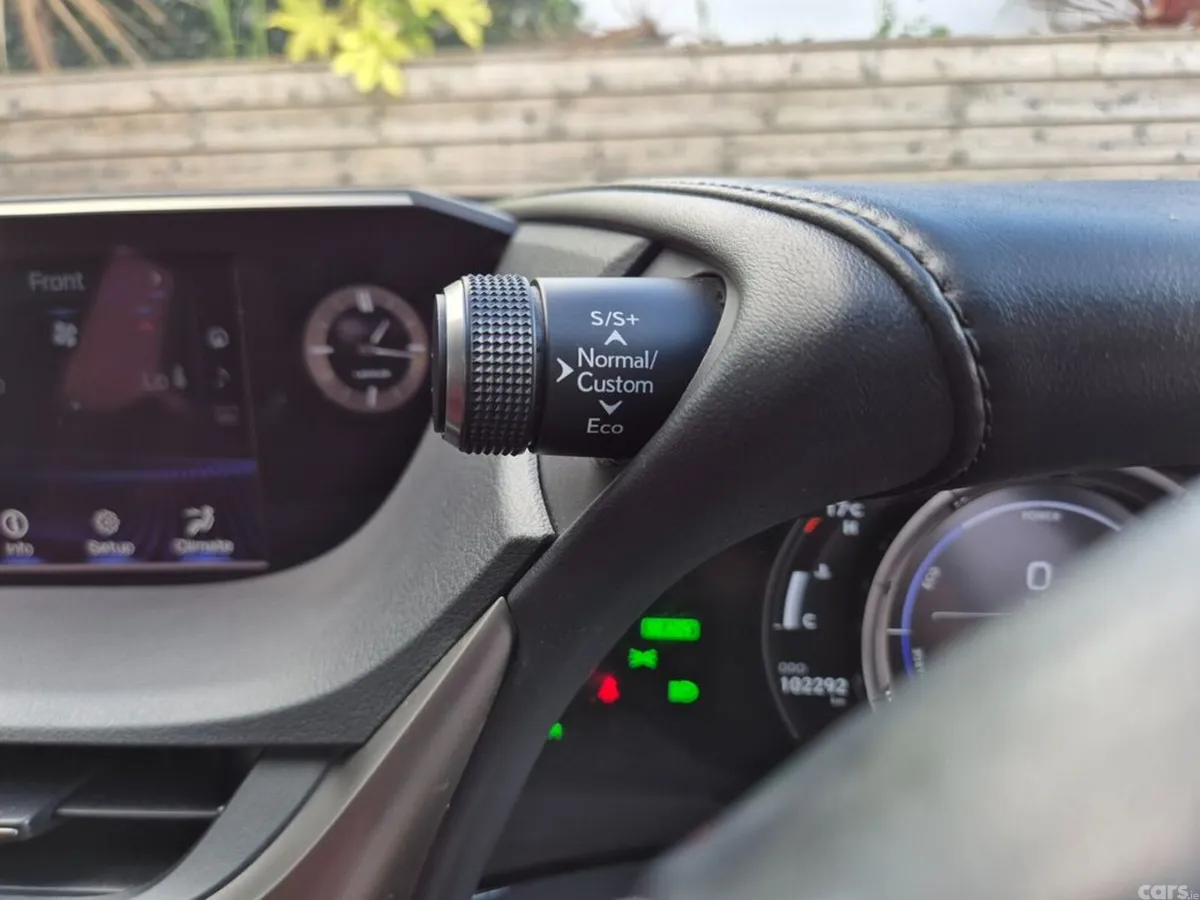 Lexus ES Saloon, Petrol Hybrid, 2021, White