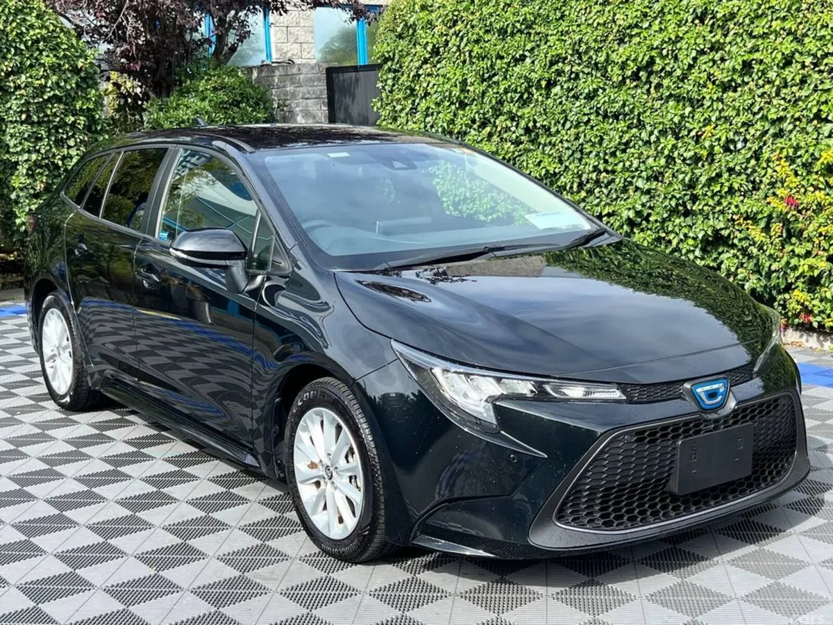Toyota Corolla Estate, Petrol Hybrid, 2022, Black