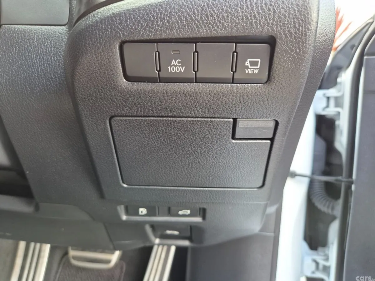 Lexus ES Saloon, Petrol Hybrid, 2021, White