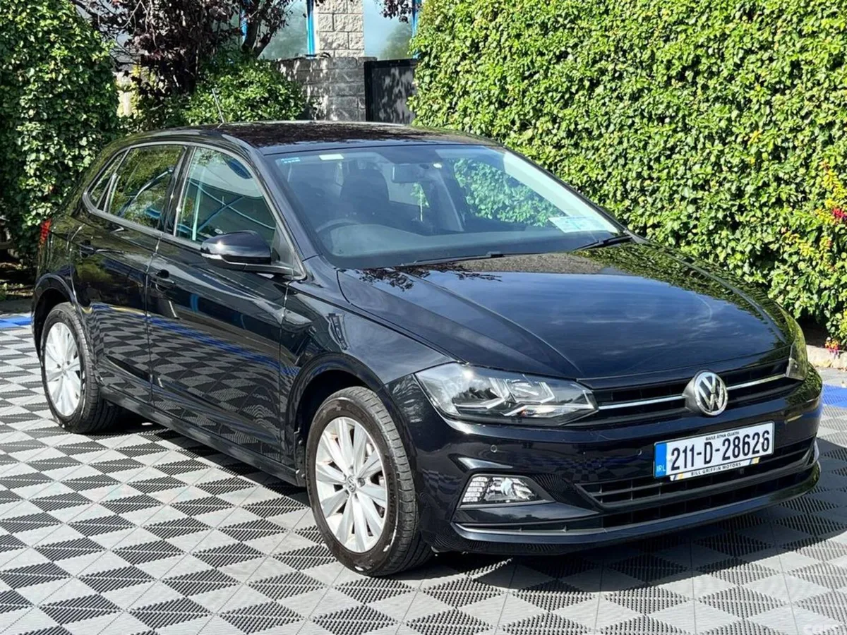 Volkswagen Polo Hatchback, Petrol, 2021, Black