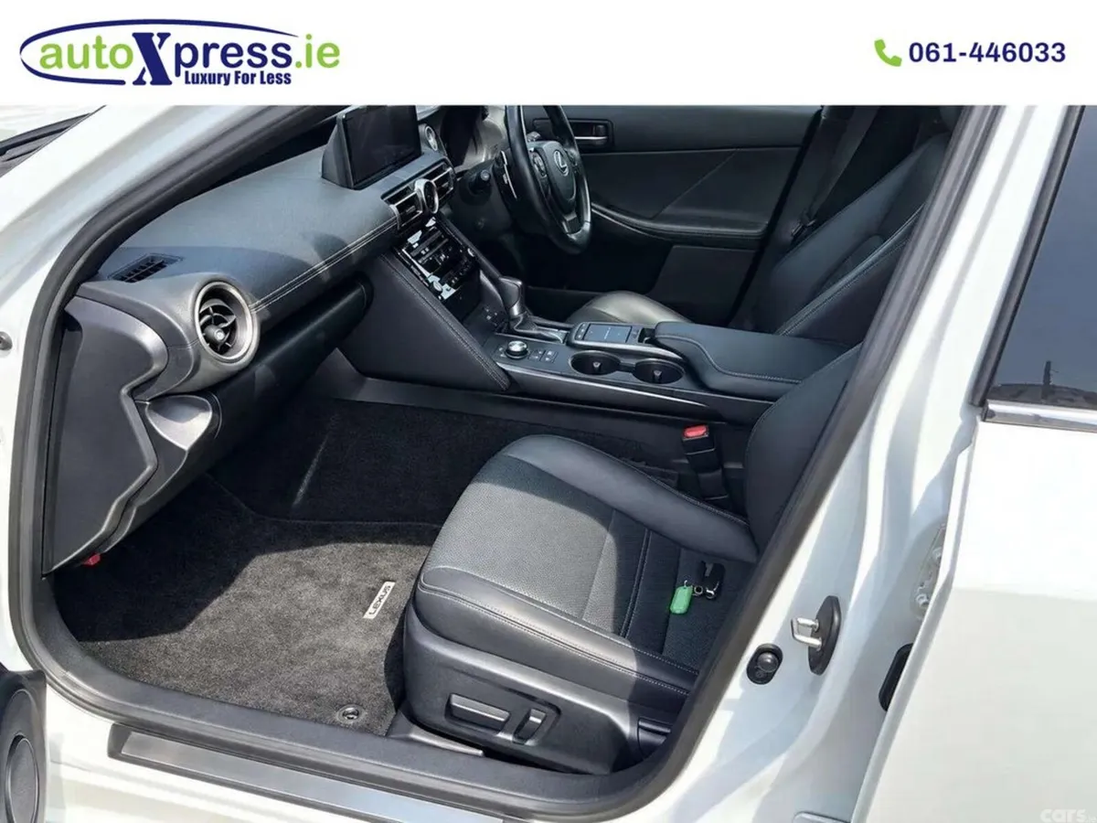 Lexus IS Saloon, Petrol Hybrid, 2021, White