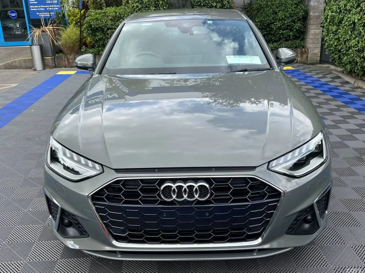 Audi A4 Saloon, Diesel, 2022, Grey